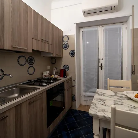 Sunbliss Appartement Capri