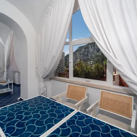 Sunbliss Capri